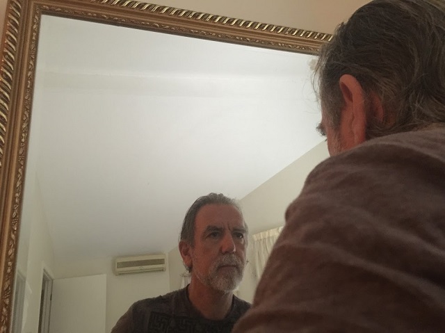 the man in the mirror